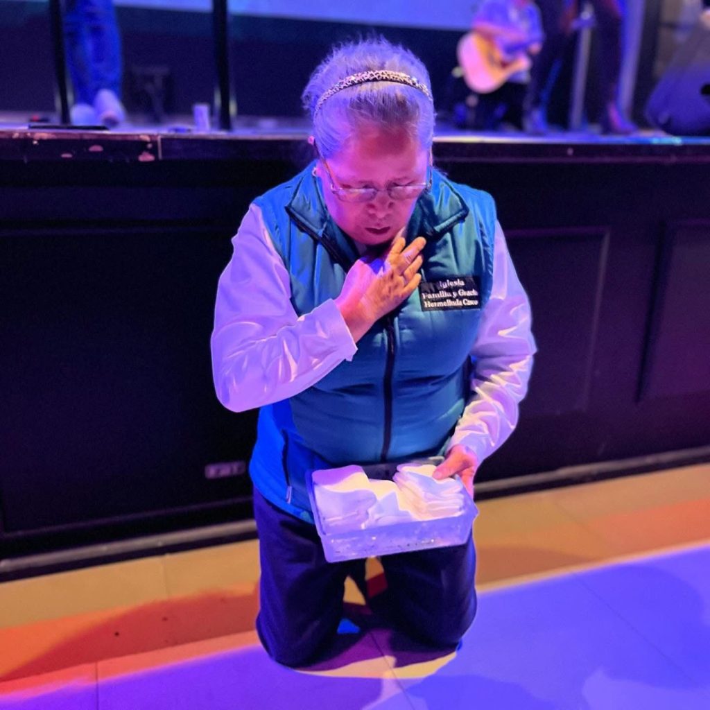 Ujieres FAamilia y Gracia